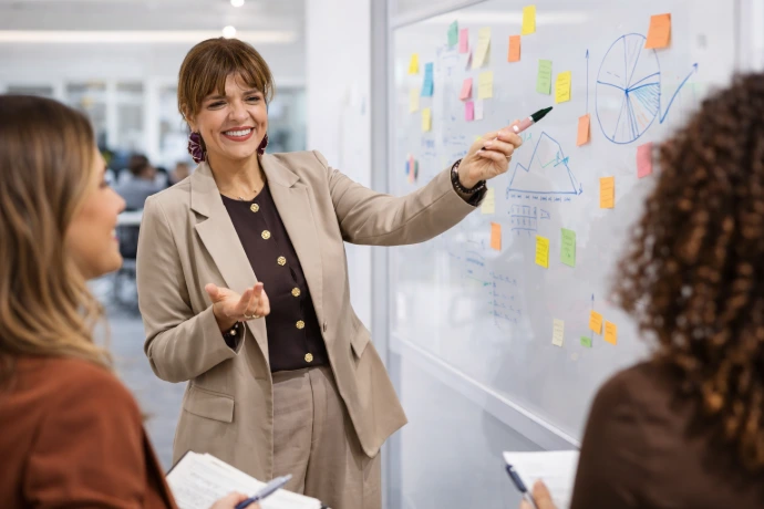 Mentoría estratégica para lanzar proyectos emprendedores